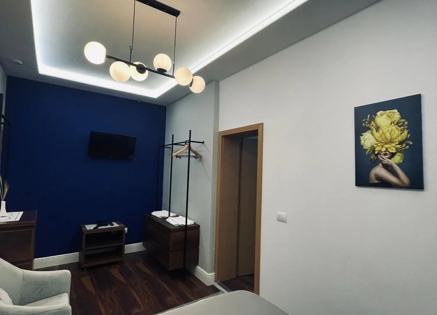 Garden Boutique Hotel Elbasan 4*,